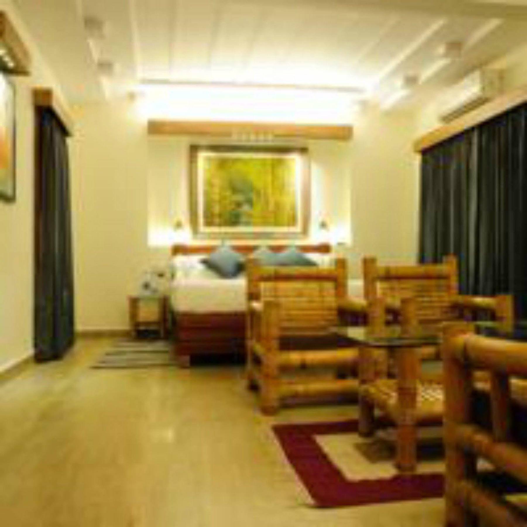 Lemon Tree Wildlife Resort, Bandhavgarh Tāla Exterior foto