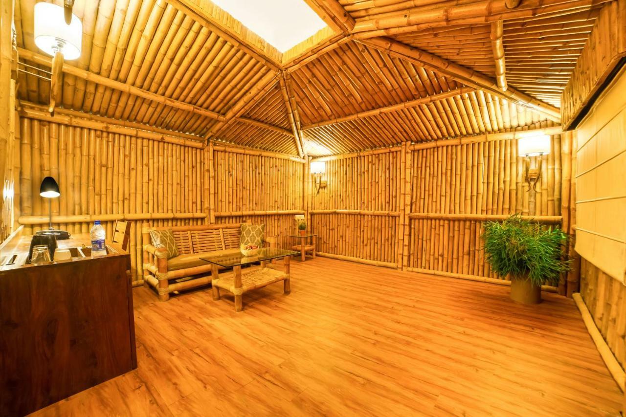 Lemon Tree Wildlife Resort, Bandhavgarh Tāla Exterior foto
